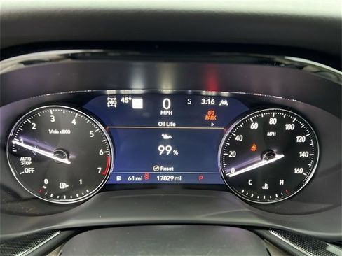 Certified 2021 Buick Envision Essence w/ Technology Package I image 10