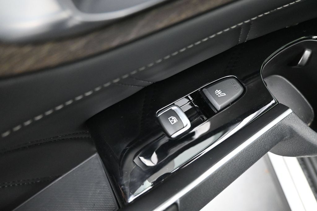 Certified 2023 Kia Sorento SX Prestige AWD/4WD image 10