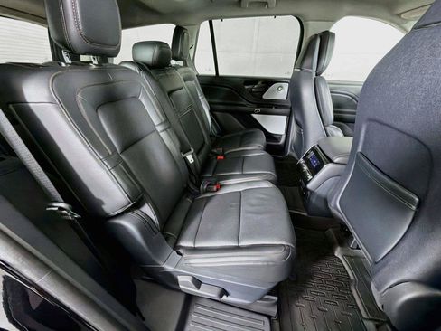 Used 2025 Lincoln Aviator Reserve w/ Equipment Group 201A AWD/4WD image 30