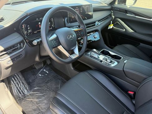 New 2025 INFINITI QX60 Sensory w/ Vision Package image 11