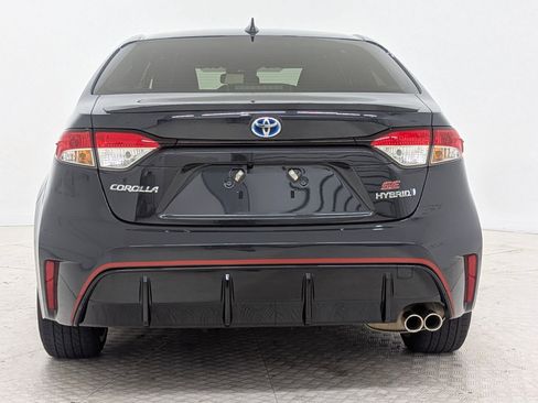 Used 2023 Toyota Corolla SE image 9