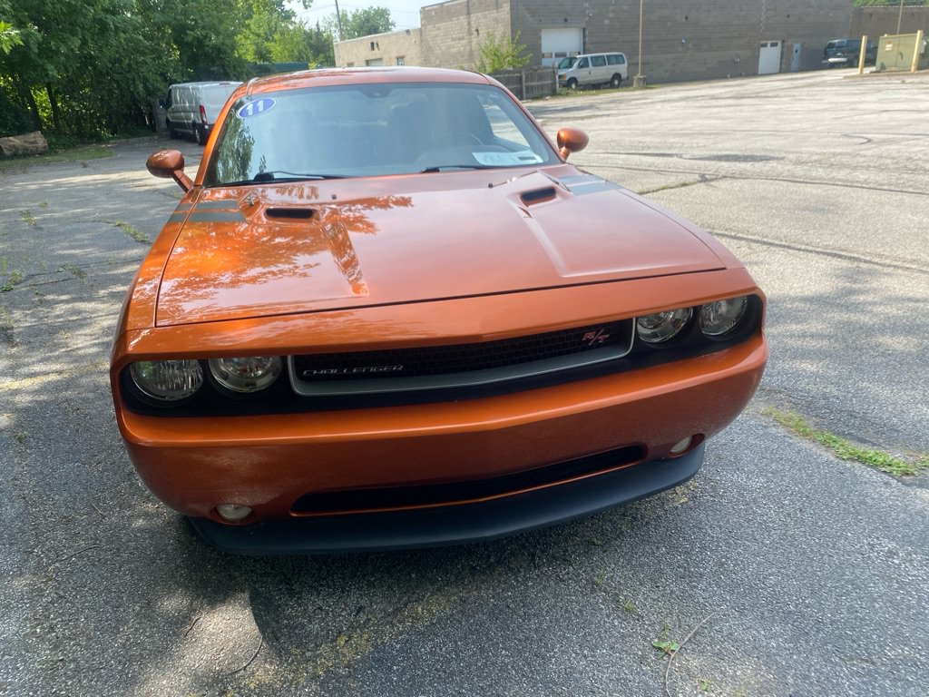 Used 2011 Dodge Challenger R/T RWD image 8