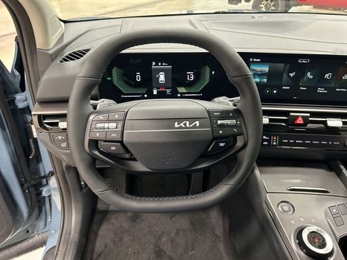 New 2026 Kia Sportage EX image 13