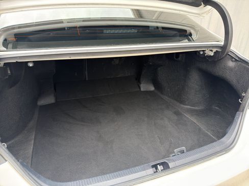 Used 2023 Toyota Camry XLE FWD image 15