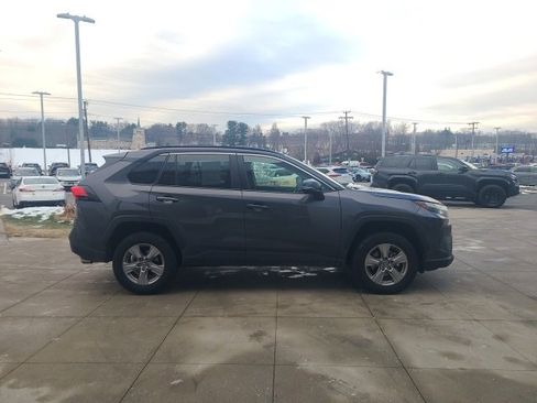 Used 2025 Toyota RAV4 XLE image 8