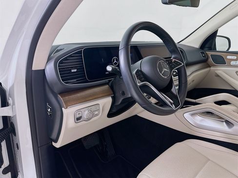Certified 2025 Mercedes-Benz GLE 350 4MATIC image 10