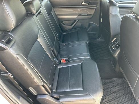 Used 2022 Volkswagen Atlas SE FWD image 11