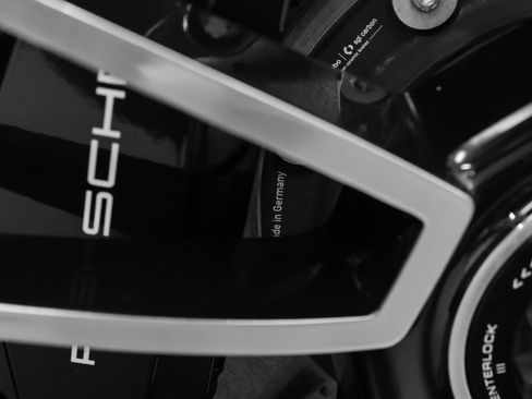 Used 2025 Porsche 911 Turbo S image 22