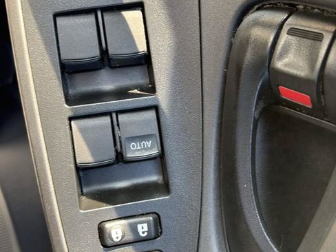 Used 2011 Toyota RAV4 2WD w/ Base L4 Extra Value Pkg image 20