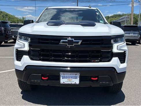 Used 2023 Chevrolet Silverado 1500 LT Trail Boss w/ Protection Package AWD/4WD image 27