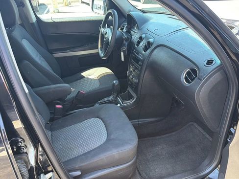 Used 2010 Chevrolet HHR LT FWD image 11