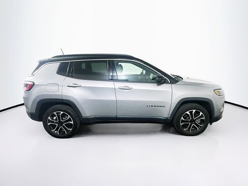 Used 2023 Jeep Compass Limited AWD/4WD image 10