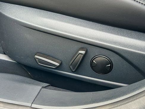 New 2025 Ford Mustang Mach-E Premium image 22