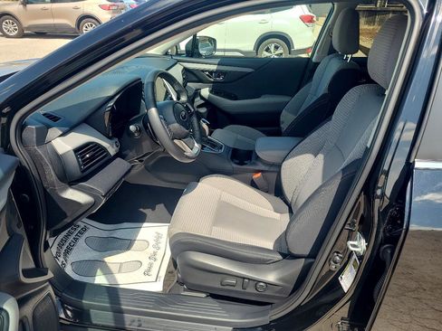 Used 2024 Subaru Outback Premium image 16