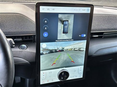 Used 2021 Ford Mustang Mach-E Premium image 25