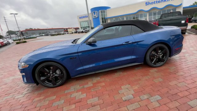 Used 2023 Ford Mustang GT Premium w/ Equipment Group 401A RWD image 6