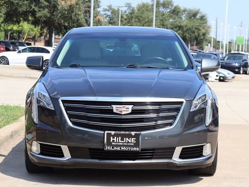 Used 2019 Cadillac XTS Luxury image 3