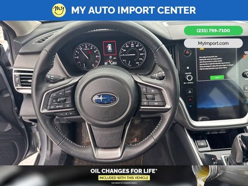 Used 2023 Subaru Outback Onyx Edition image 9