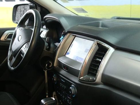 Used 2020 Ford Ranger XLT w/ XLT Sport Appearance Package image 10