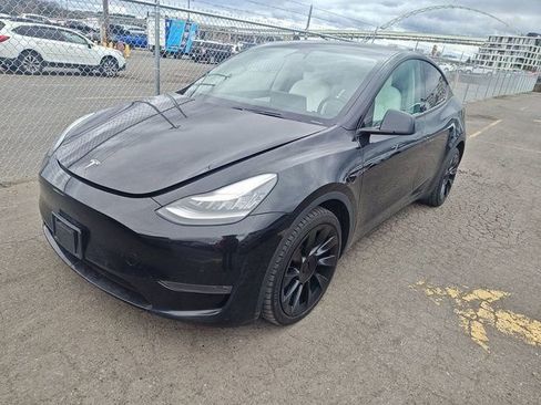 Used 2020 Tesla Model Y Long Range image 2