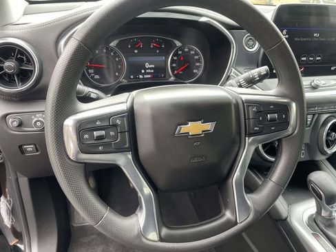 Used 2025 Chevrolet Blazer LT image 14