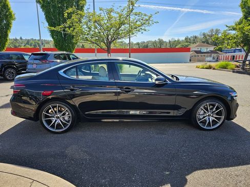 Used 2025 Genesis G70 2.5T AWD/4WD image 4