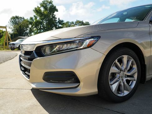 Used 2019 Honda Accord LX image 17