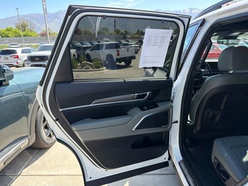 Certified 2023 Kia Telluride SX Prestige X-Line AWD/4WD image 21