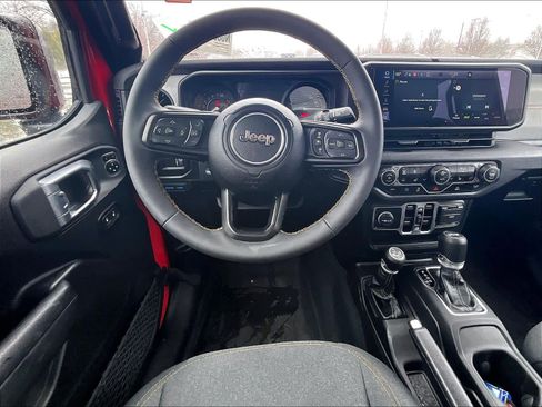 Used 2024 Jeep Wrangler Sport S w/ Convenience Group AWD/4WD image 17