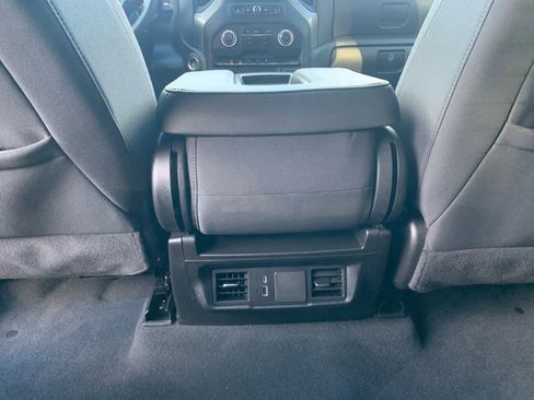 Certified 2024 Chevrolet Silverado 1500 Custom image 33