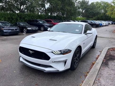 Used 2018 Ford Mustang GT w/ Equipment Group 301A RWD image 3