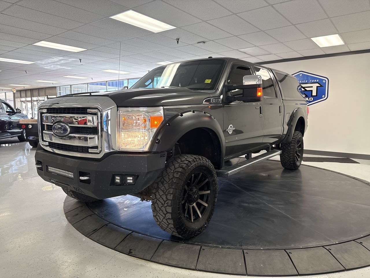 Used 2016 Ford F350 Lariat w/ Chrome Package AWD/4WD image 18