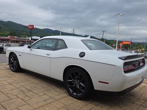 Used 2023 Dodge Challenger R/T w/ Blacktop Package RWD image 5