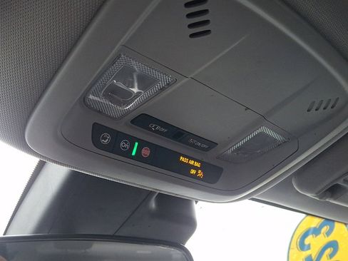 Used 2023 Chevrolet Malibu LT image 31