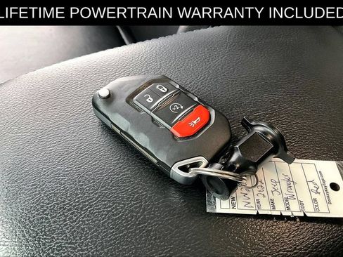 Used 2022 Jeep Wrangler Unlimited Rubicon 4xe w/ Cold Weather Group AWD/4WD image 13