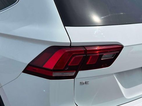 Used 2024 Volkswagen Tiguan SE image 13