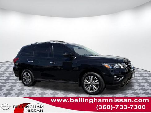 Used 2019 Nissan Pathfinder S AWD/4WD image 1