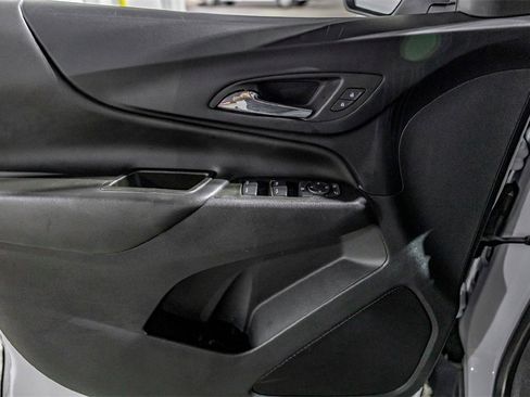 Used 2023 Chevrolet Equinox LT w/ LPO, Floor Liner Package image 22