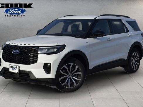 New 2026 Ford Explorer ST-Line RWD image 1