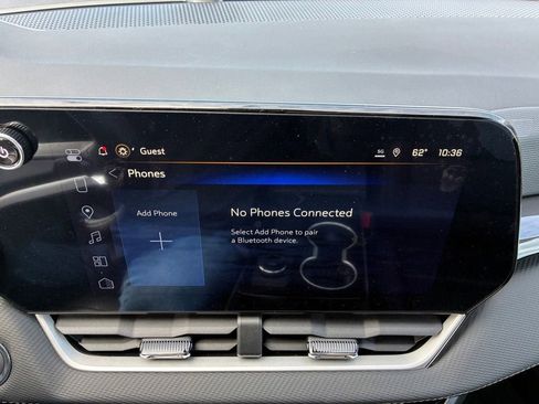 New 2026 Chevrolet Equinox LT w/ Convenience Package II AWD/4WD image 11