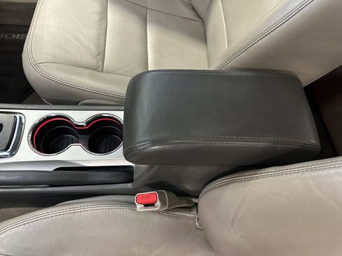 Used 2012 Ford Fusion SEL image 28