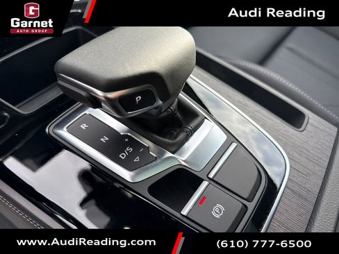 Certified 2025 Audi Q5 e Premium Plus image 24