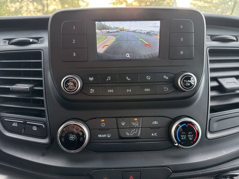 Used 2023 Ford Transit 250 Low Roof AWD w/ Exterior Upgrade Package image 20