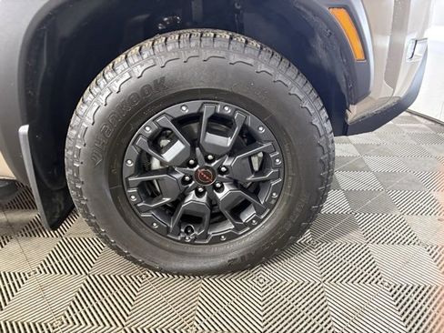 Used 2023 Nissan Frontier PRO-4X w/ Pro-4X Premium Package image 30