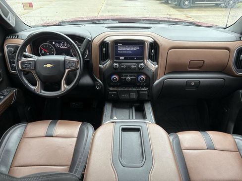 Used 2021 Chevrolet Silverado 1500 High Country image 13