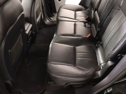 Used 2016 Land Rover Discovery Sport HSE image 12