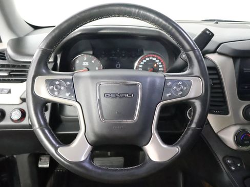 Used 2016 GMC Yukon XL Denali w/ Open Road Package AWD/4WD image 29