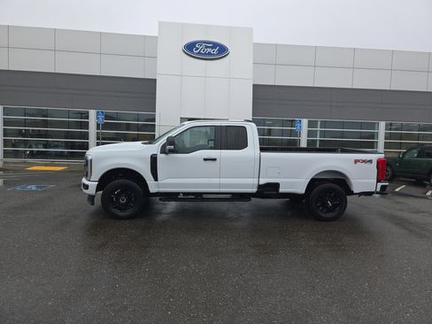 New 2026 Ford F250 XL w/ STX Appearance Package AWD/4WD image 2
