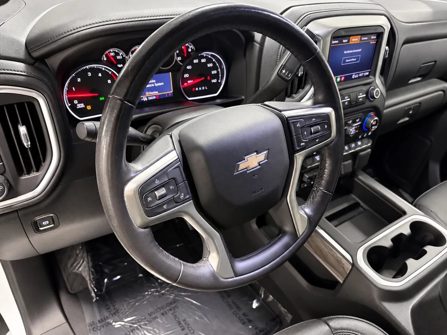 Used 2020 Chevrolet Silverado 2500 LTZ w/ LTZ Convenience Package RWD image 10