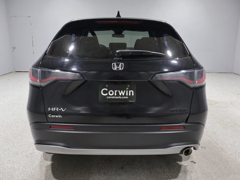 Used 2024 Honda HR-V Sport image 3